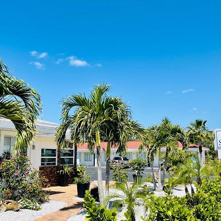Siesta Inn Sarasota - Indian Beach 외부 사진