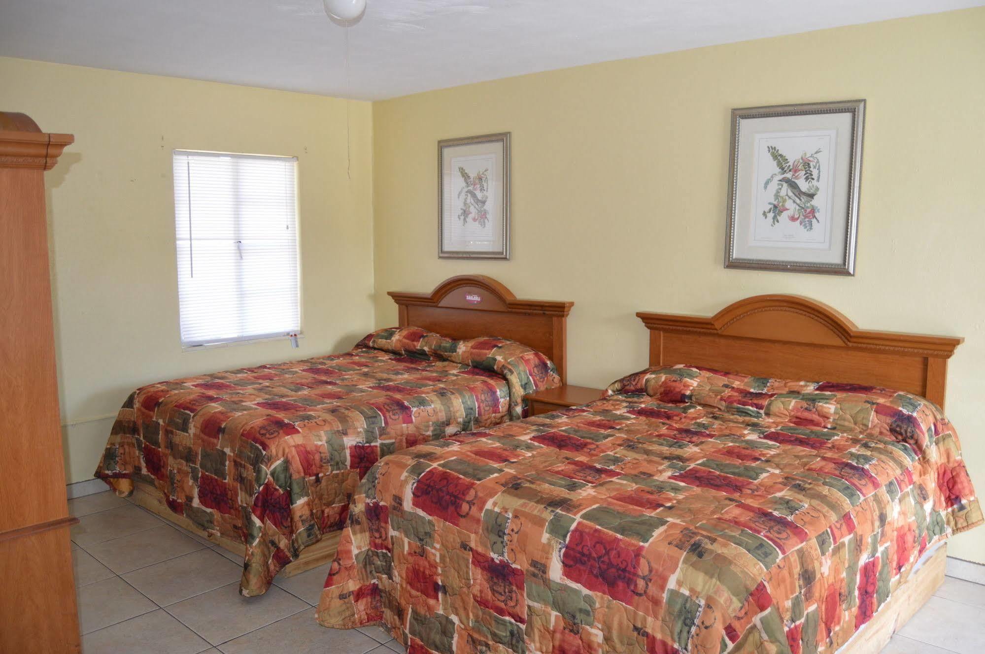 Siesta Inn Sarasota - Indian Beach 외부 사진